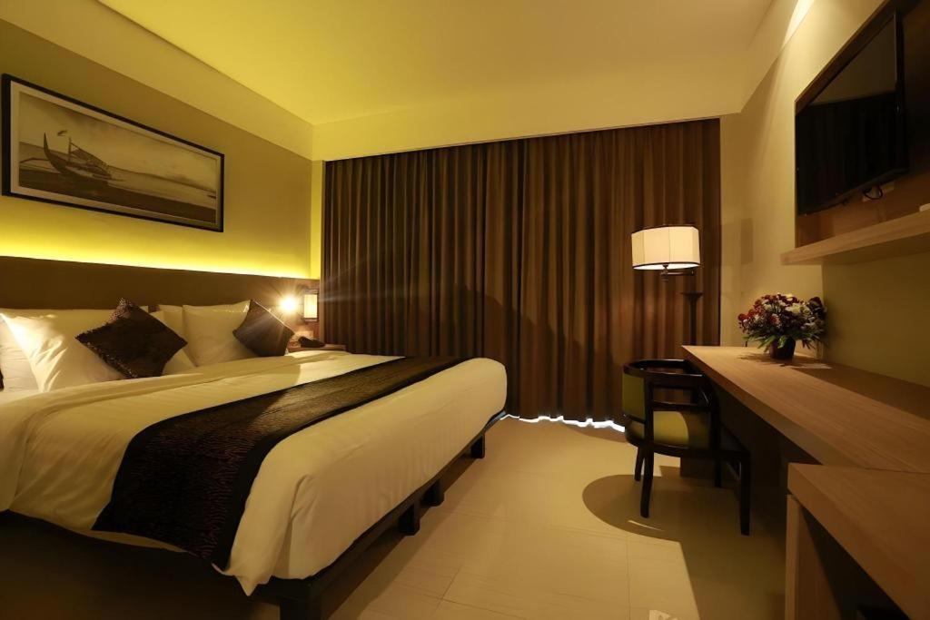 El Hotel Banyuwangi Banyuwangi  Exterior photo